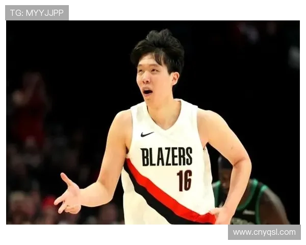 杨瀚森6分钟仅得1分遭隔扣再度折返跑